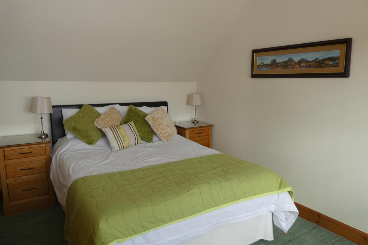 Caisteal Liath House Hotel Лохинвер Екстериор снимка